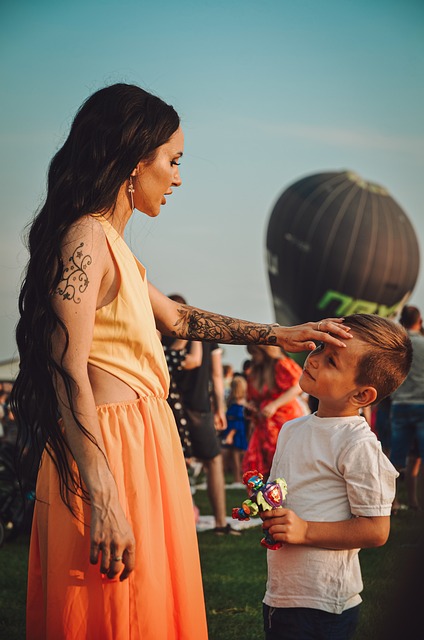 从小孩哥的 从小孩哥的